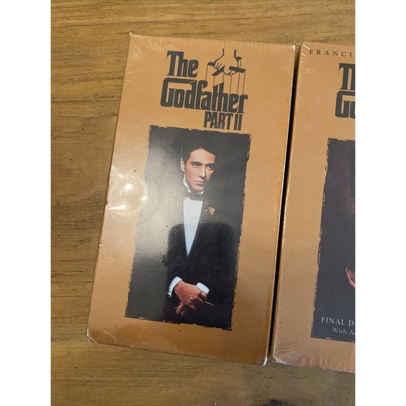 THE GODFATHER PART II And III VHS, FINAL DIRECTORS CUT W/ ADDITIONAL FOOTAGE - Picture 3 of 5